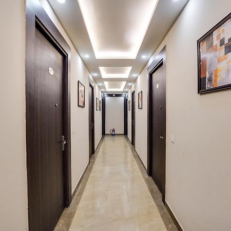 Super Townhouse The Royal Casa Otel Ghaziabad Dış mekan fotoğraf
